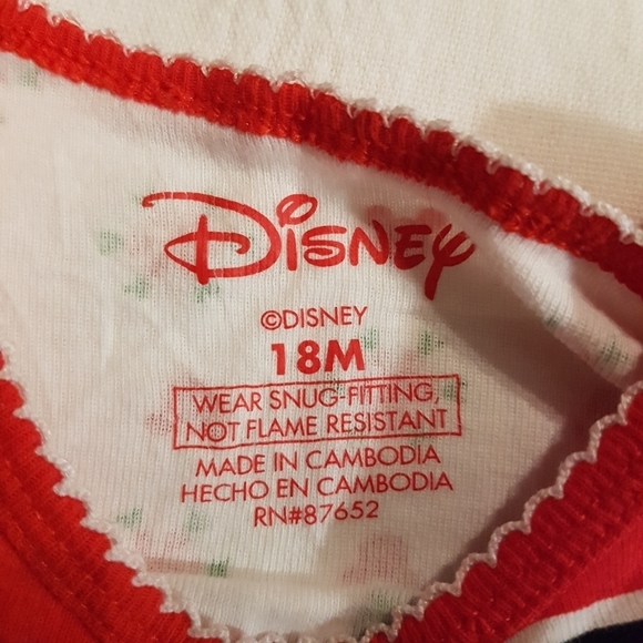 Mickey 18 months pj set fit smaller more like 12 months - Picture 3 of 4